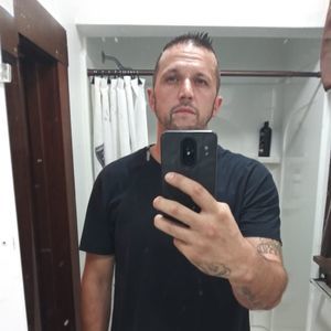 Meet your Posher, Justin